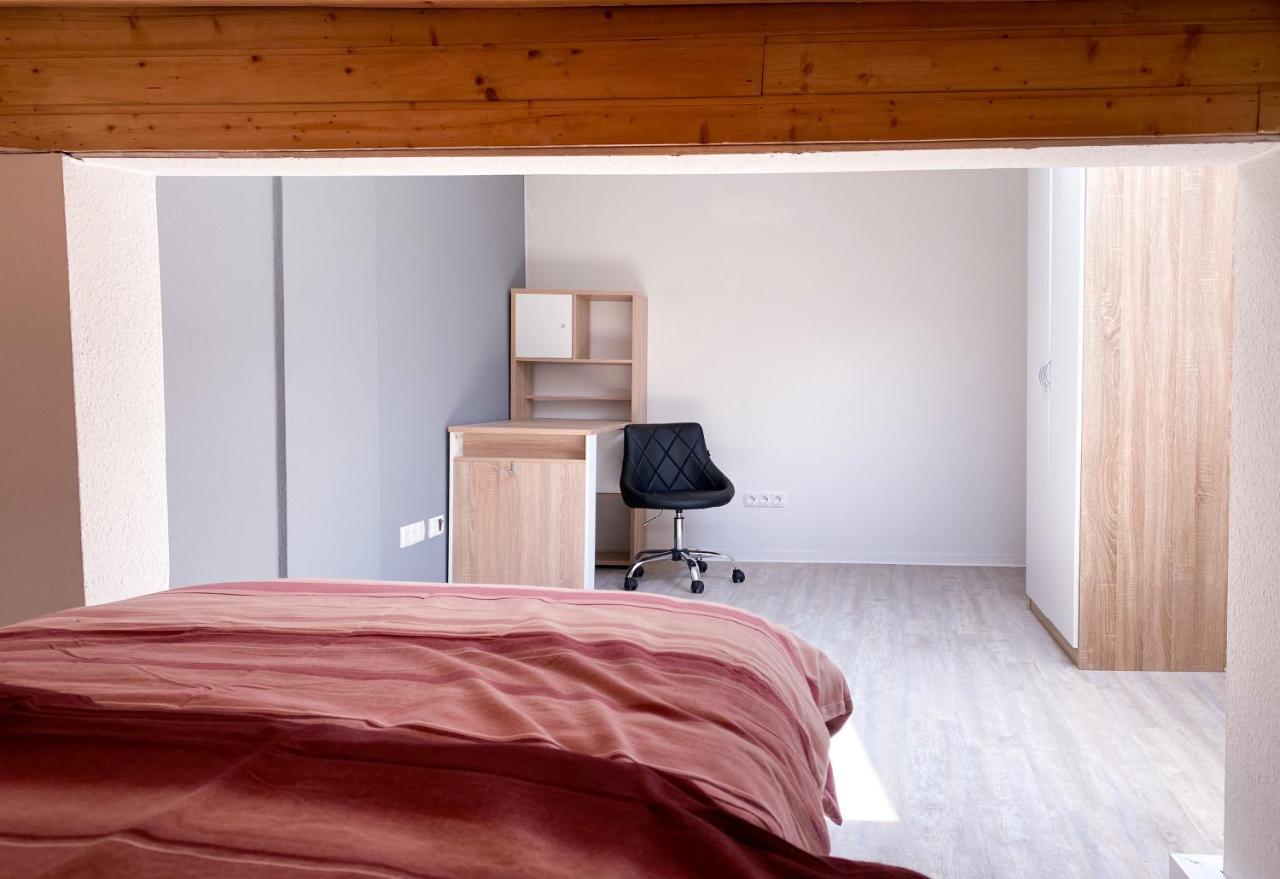 Traumhaftes Privatzimmer In 카를스루에 외부 사진