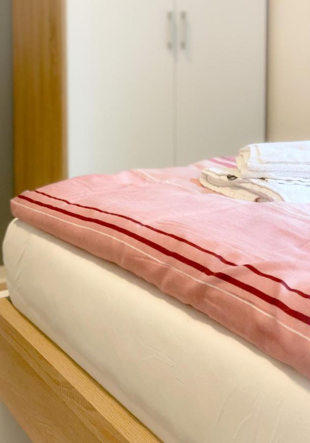 Traumhaftes Privatzimmer In 카를스루에 외부 사진